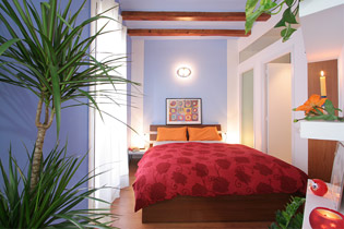 Апартаменты "Медитеранео" в Барселоне